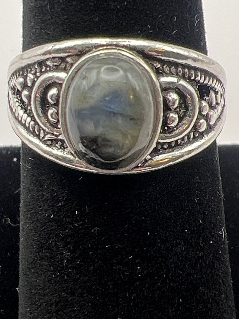Labradorite Oval Ring - Size 7 1/2